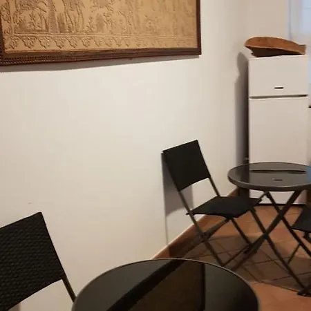 Canu Oda ve Kahvaltı Alghero