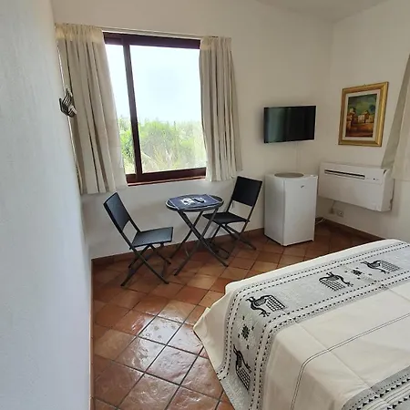 Canu Villa *